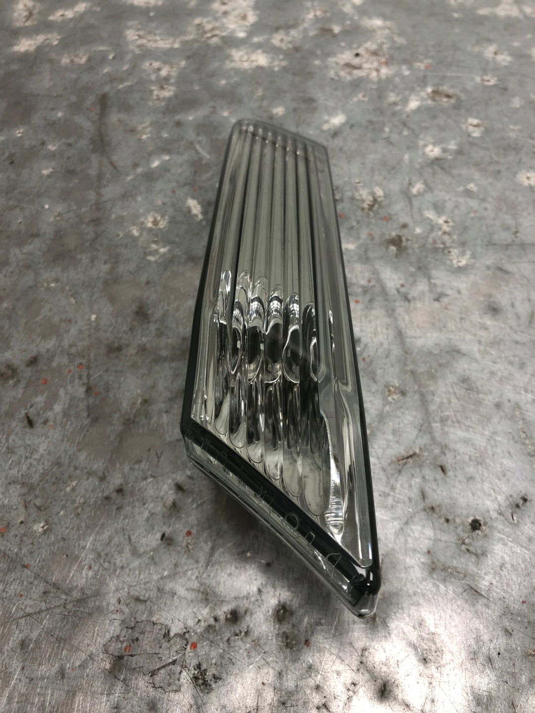 indicator left front PORSCHE 997 99763103302