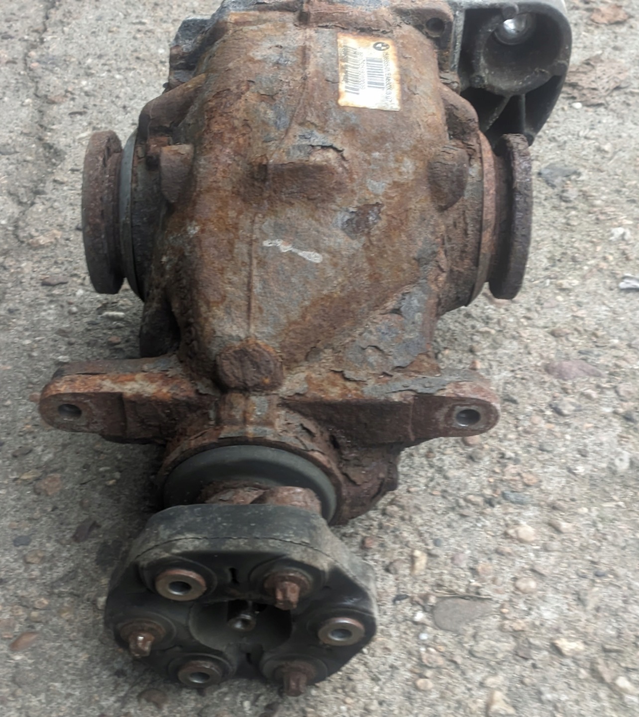 BMW E87 2.0D 11R differential rear diff 7598855