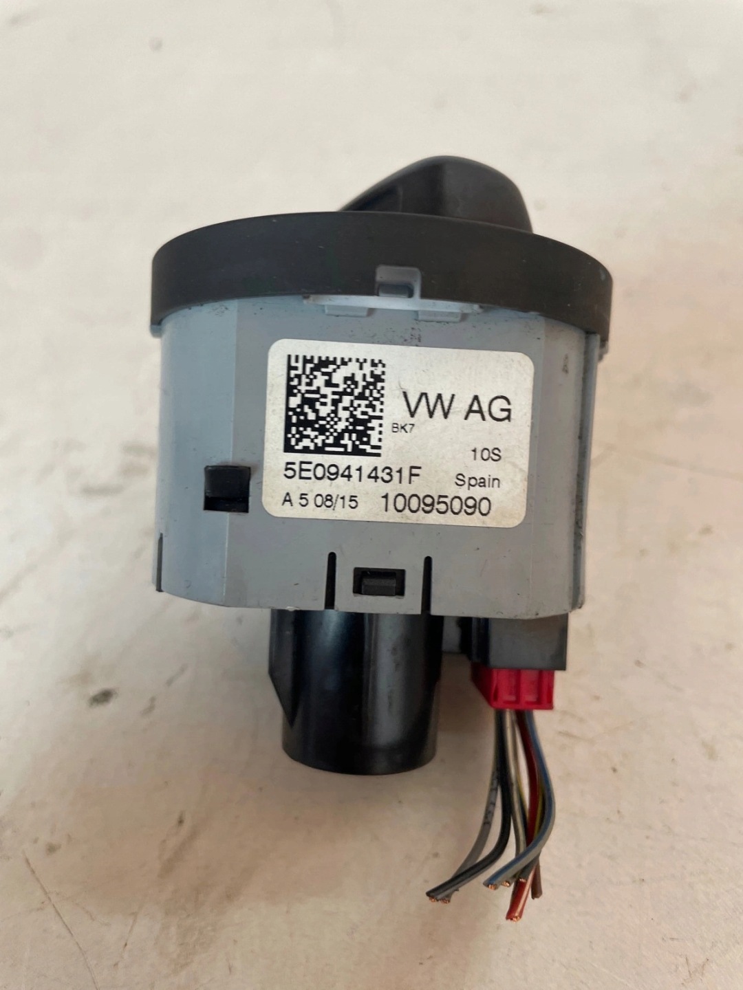 light switch Skoda Octavia III 5E