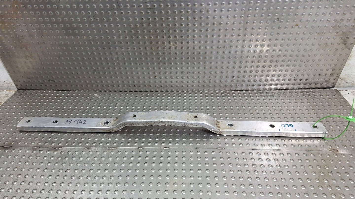 träger spreize A2536190100 MERCEDES GLC W253