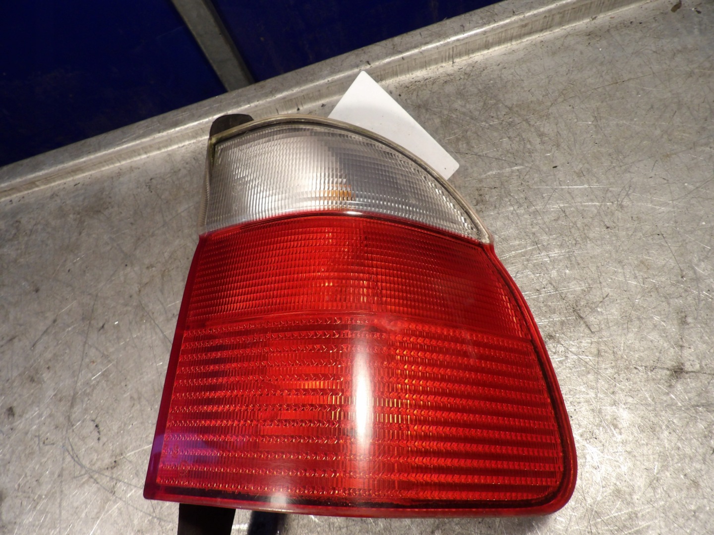 BMW E39 light rear right kombi 2496322 2496340 301.244 M5