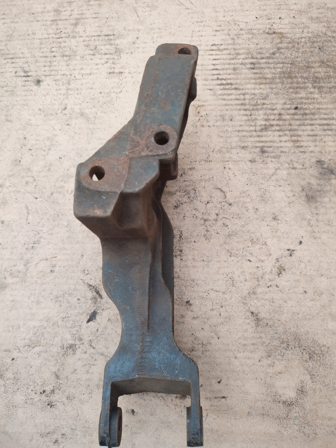 Supporto opel sintra 10236347