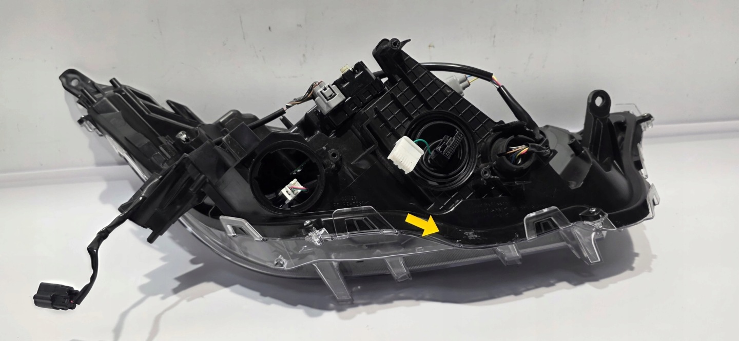 light left front FULL LED TOYOTA RAV4 V 19- original EUROPA STANLEY 42-88