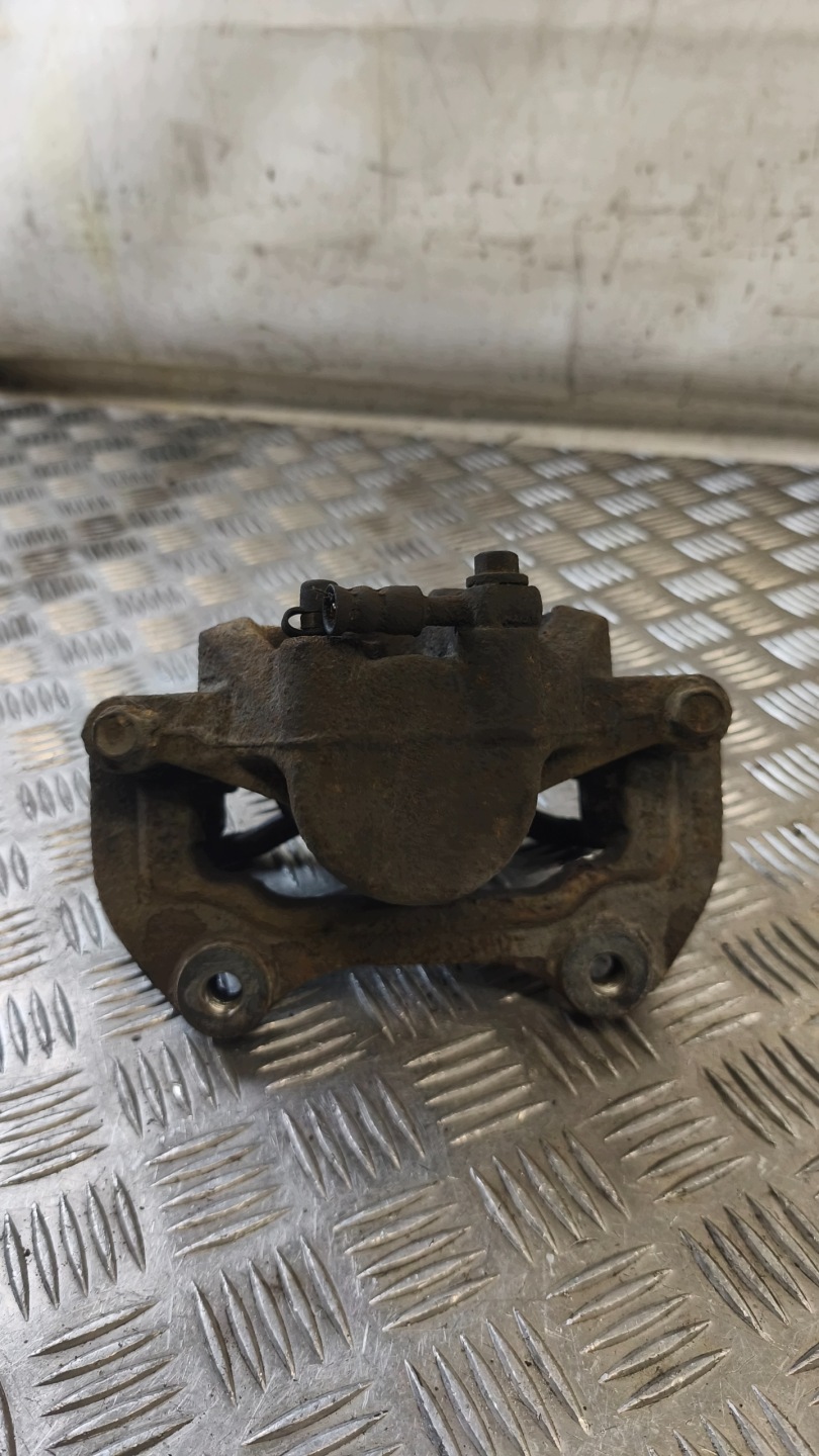 caliper brake left front OPEL INSIGNIE A 2.0 CDTI