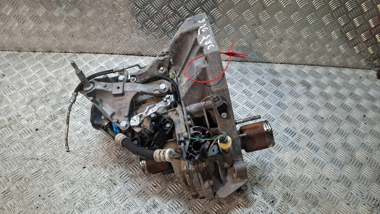 CAMBIO JR5346 DACIA SANDERO e LOGAN e 1.5 DCI