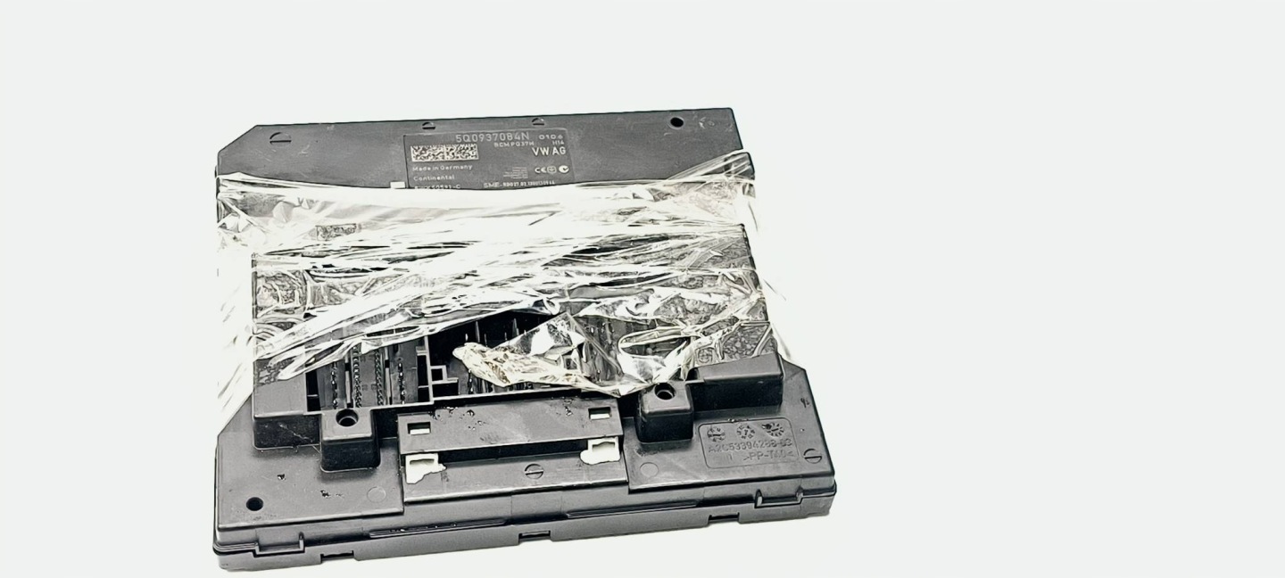 Module BCM 5Q0937084N SKODA OCTAVIA III