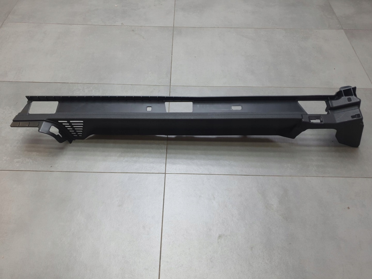 Audi Q8 Element upholstery boot cover boot 4M8863527