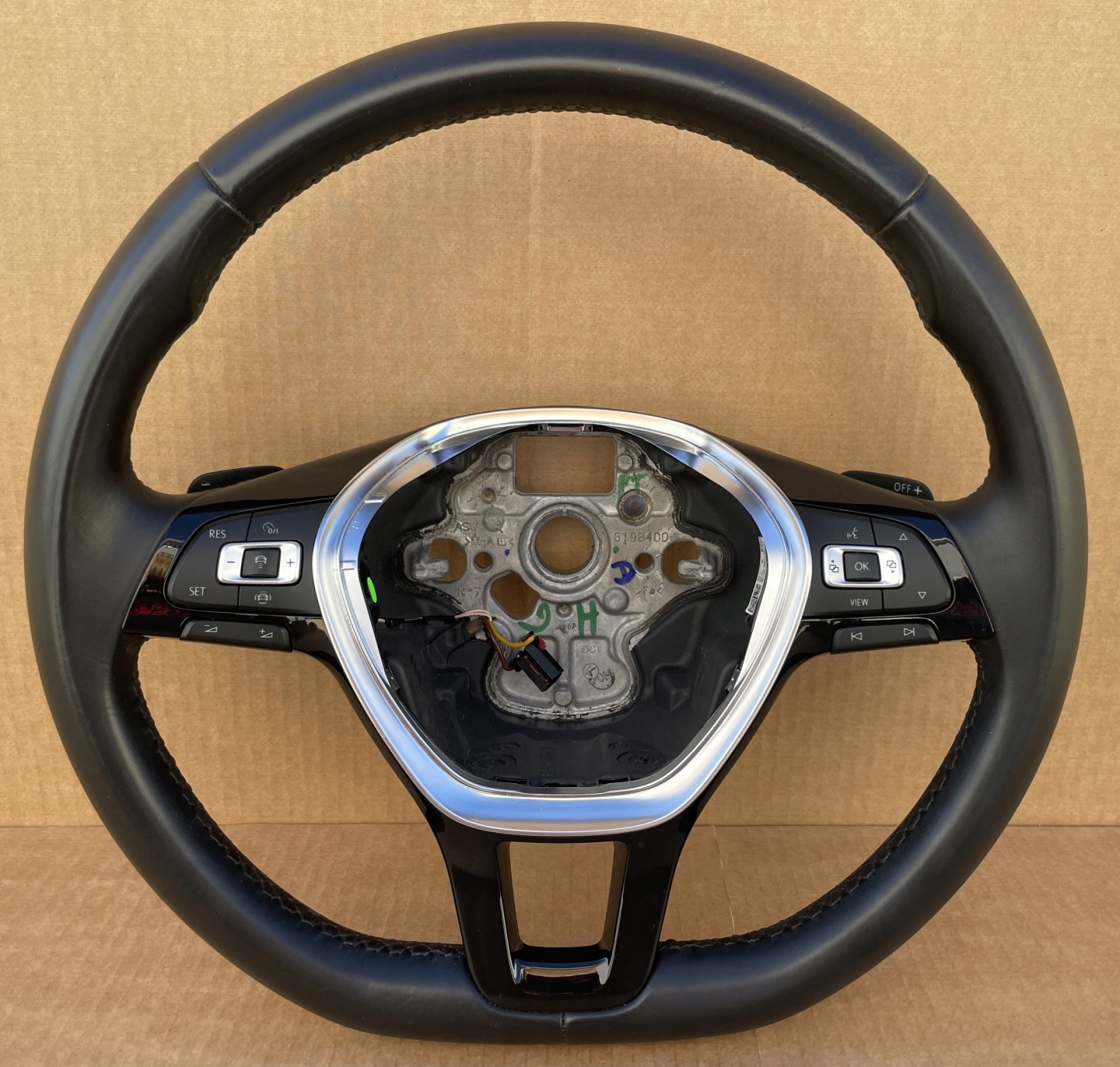 volant GOLF 7 PASSAT B8 5G0419091BK koža IDEAL Originál