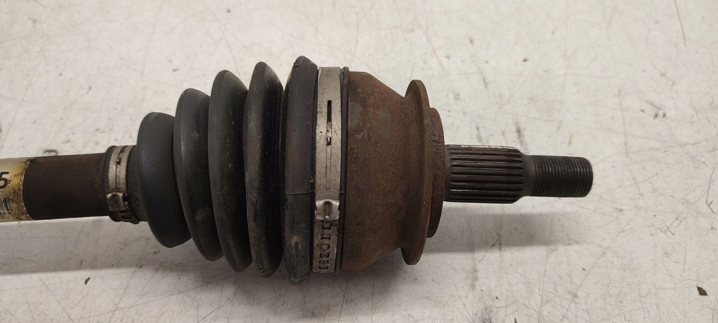 semi-axis left short. automat Mercedes W169 1,7