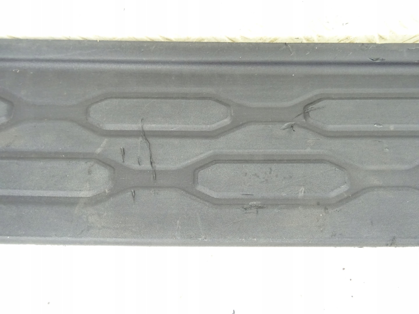 Land Rover Discovery Stopien threshold podest right