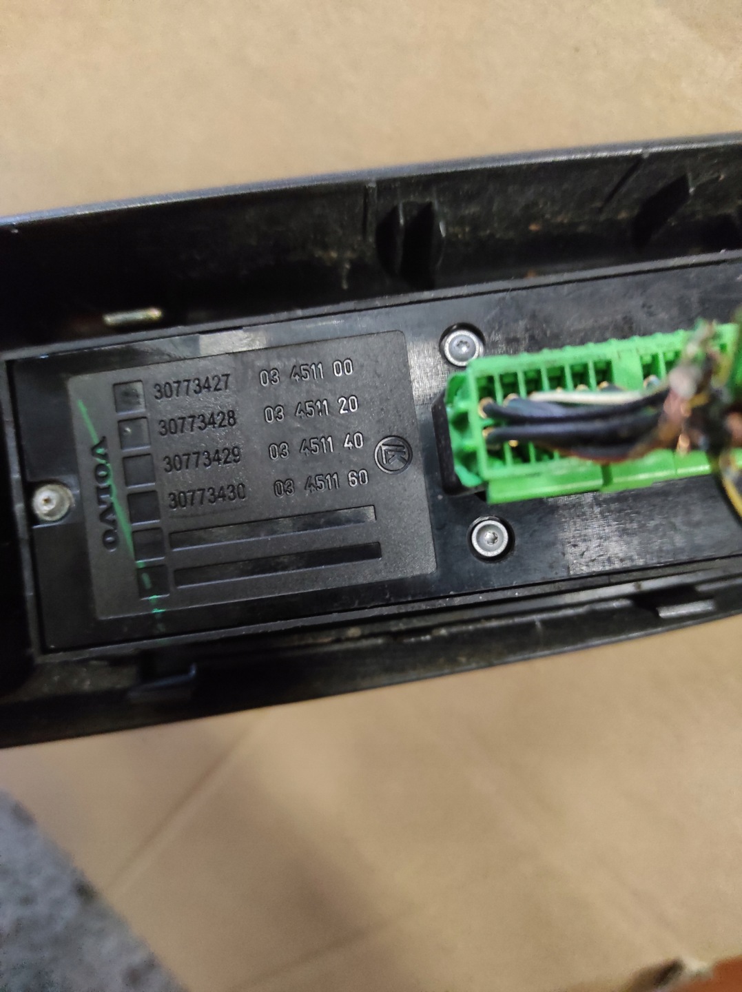 vezérlö panel SZYB LUSTEREK VOLVO V50 30773427