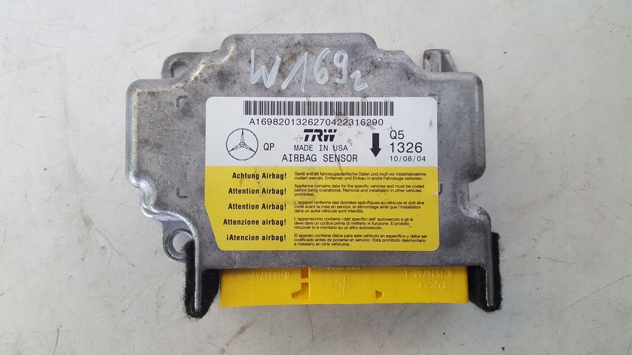 dashboard console tension belts Mercedes W169