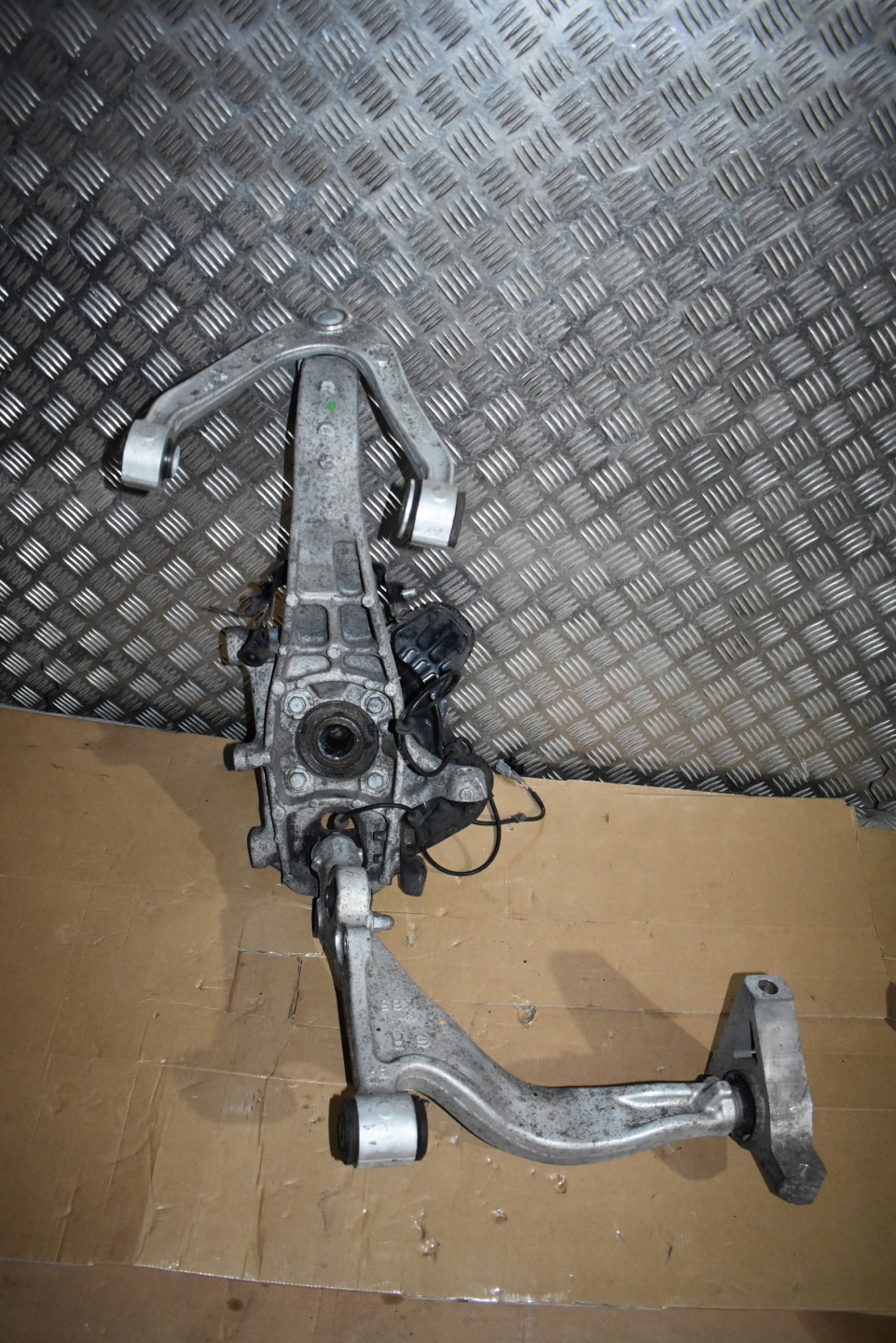 IDEALNE sususpension front front right NISSAN GT-R R35 1