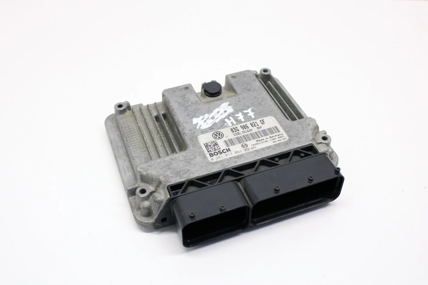 VW GOLF V computer control unit of the engine 03G906021GF 0281013093 2.0 TDI