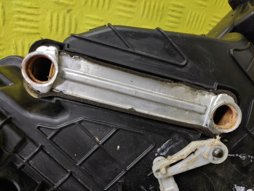 LAND ROVER DISCOVERY III heater MF443150-1952
