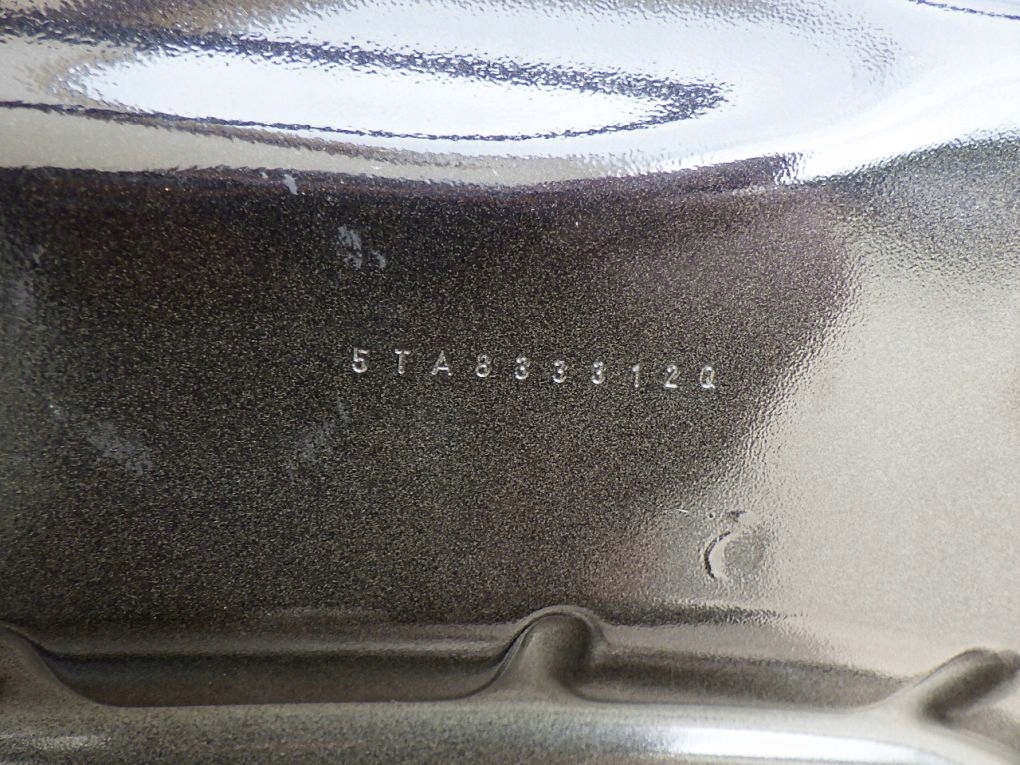 VW TOURAN II 5TA 15- door right rear.