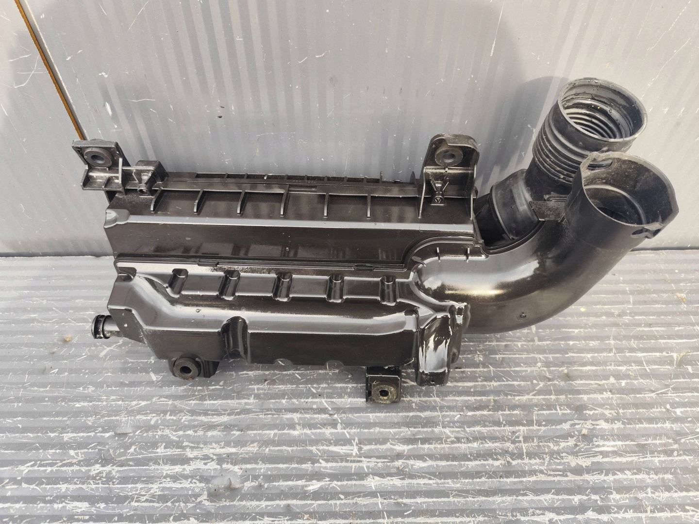 OPEL MOKKA II B luftfiltergehäuse 9812735680