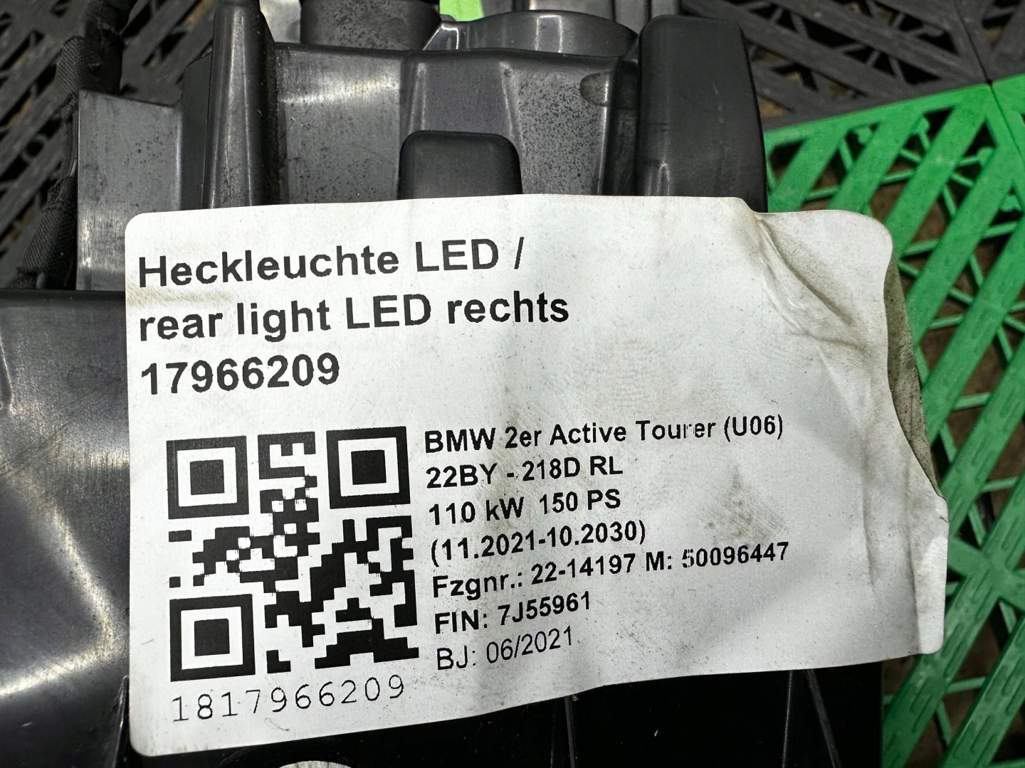 light rear rear part side right BMW 2 Active Tourer U06 8494360