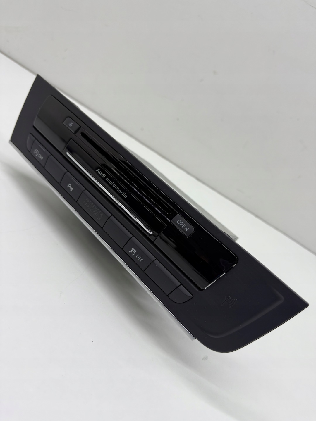 AUDI A6 A7 C7 module player jednostka multimedia NAVI MMI navigation devices LEGALNY