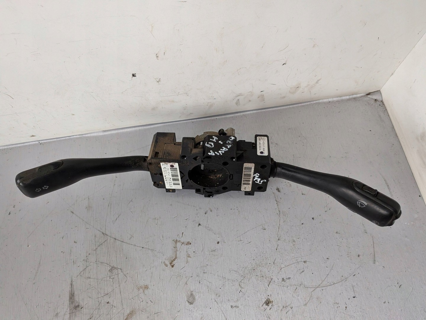 DEVIO LUCI TERGICRISTALLO TERGI Skoda Octavia e Mk1 4B0953503G Europa