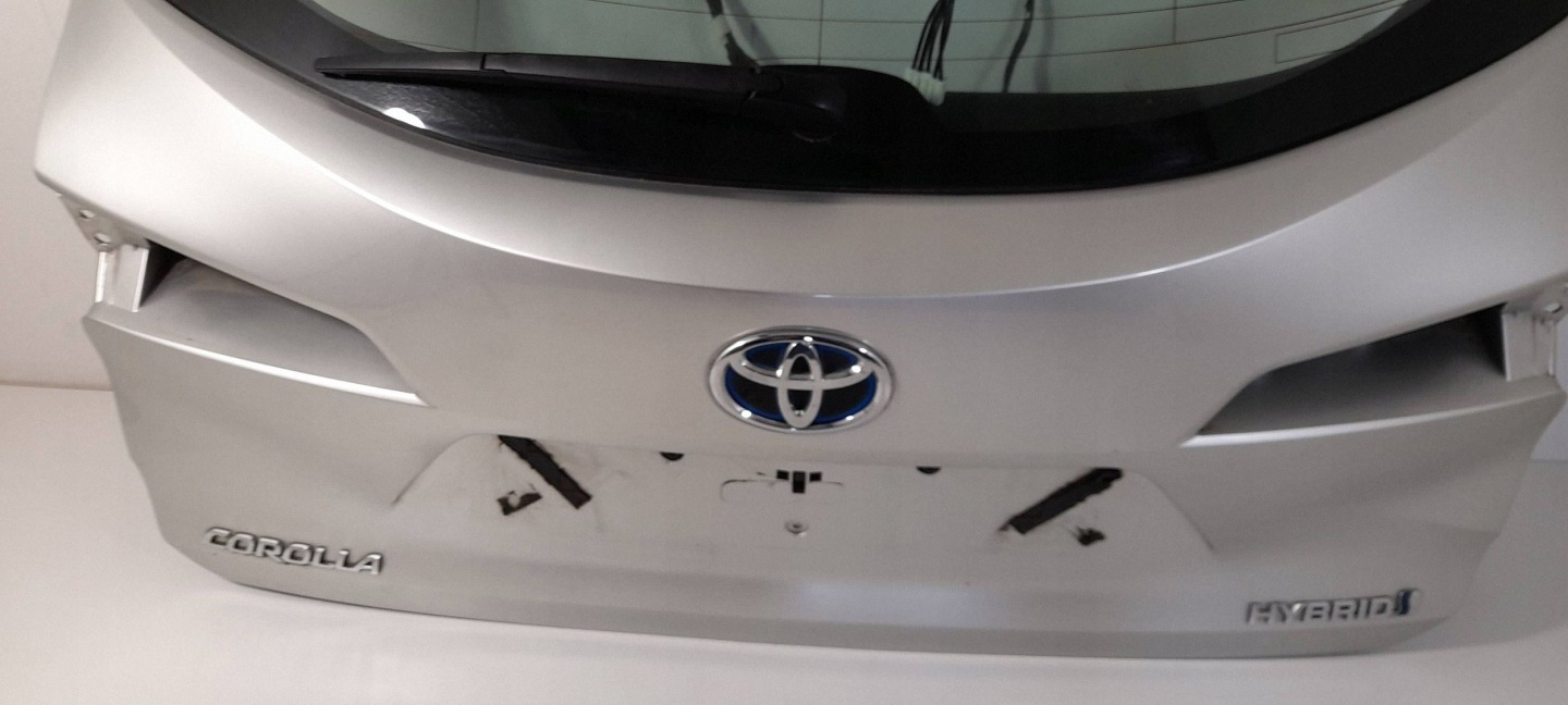 Toyota Corolla E21Kombi 2020r trunk door boot 1J6 (H264)