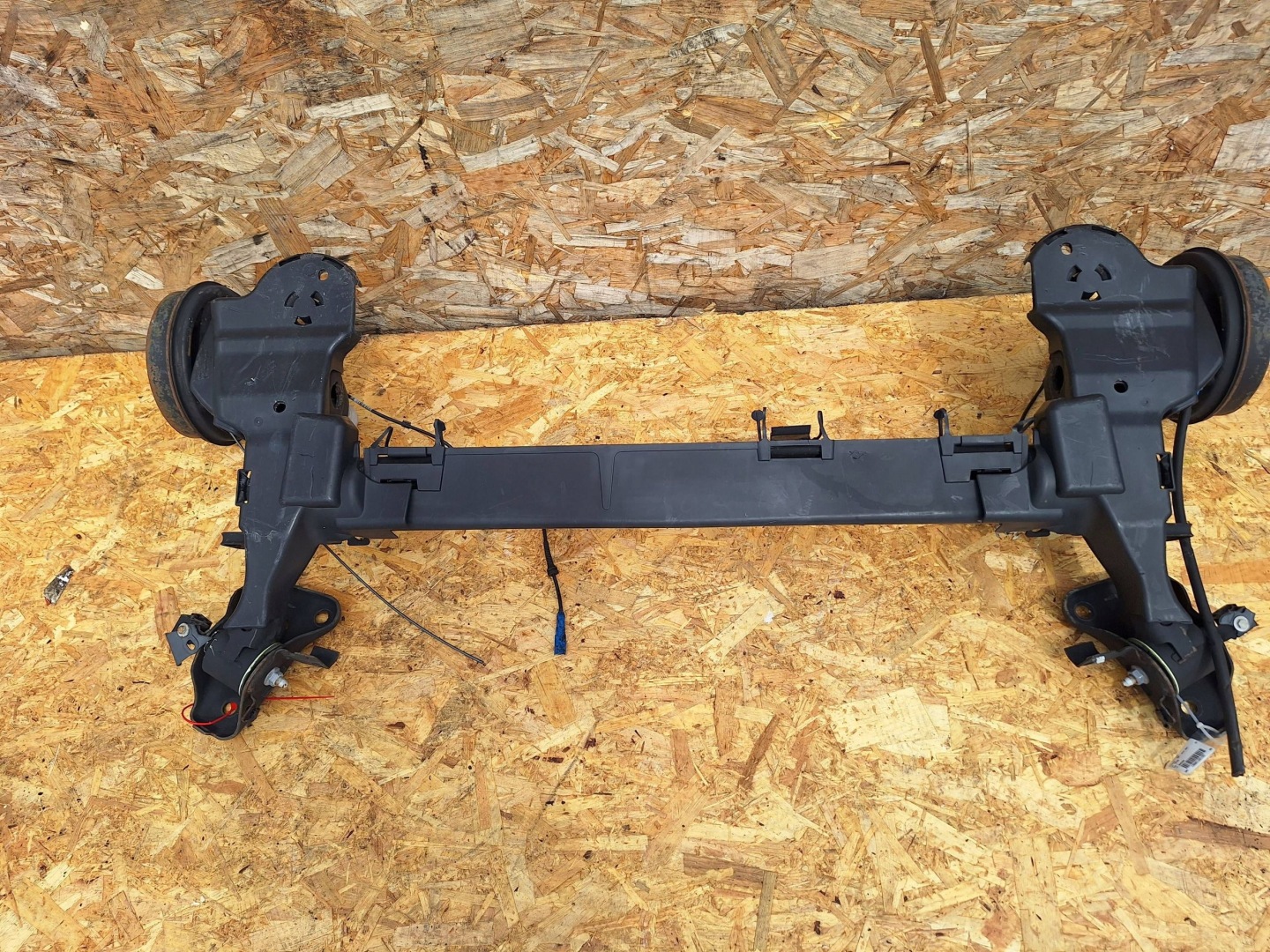 axis rear part BEBNY PEUGEOT 208 II 19