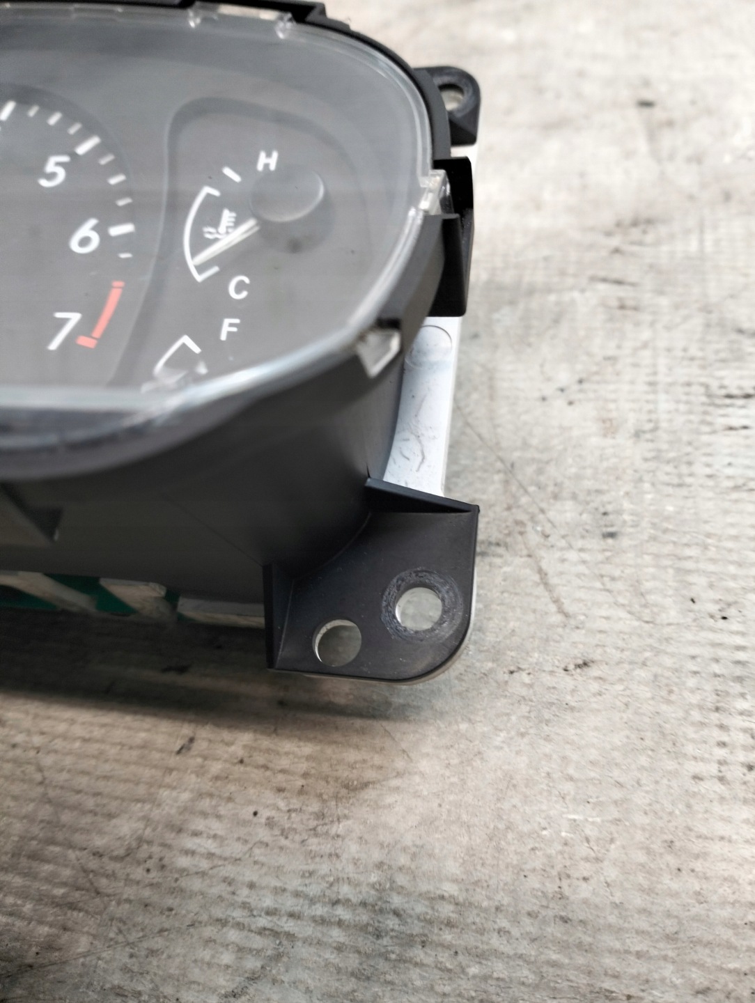 dials ZEARY SUZUKI WAGON R+ 1.3 2001r 34100-83E50