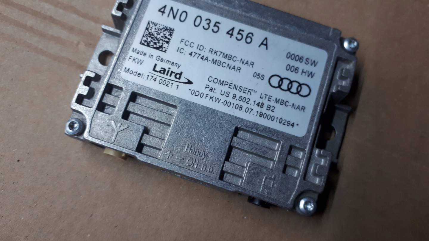 S4 B9 A4 8W amplifier ANTENY 4N0035456A A5 8W