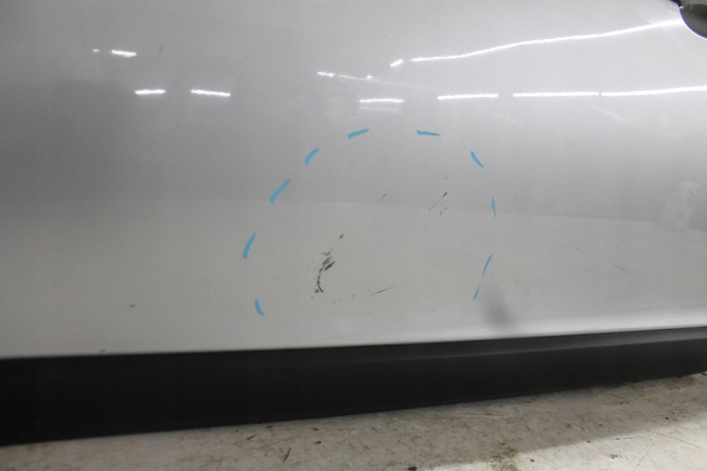 door left front left front VOLVO XC60 of wheels. 477-46 08-13