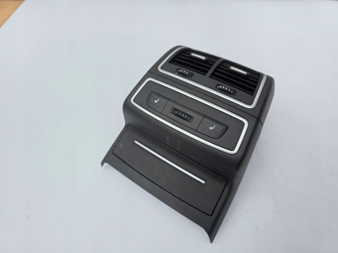 PANEL Bouches buses PODGRZEWANA Siège AUDI A6 C7 4G A7 4G0863351A
