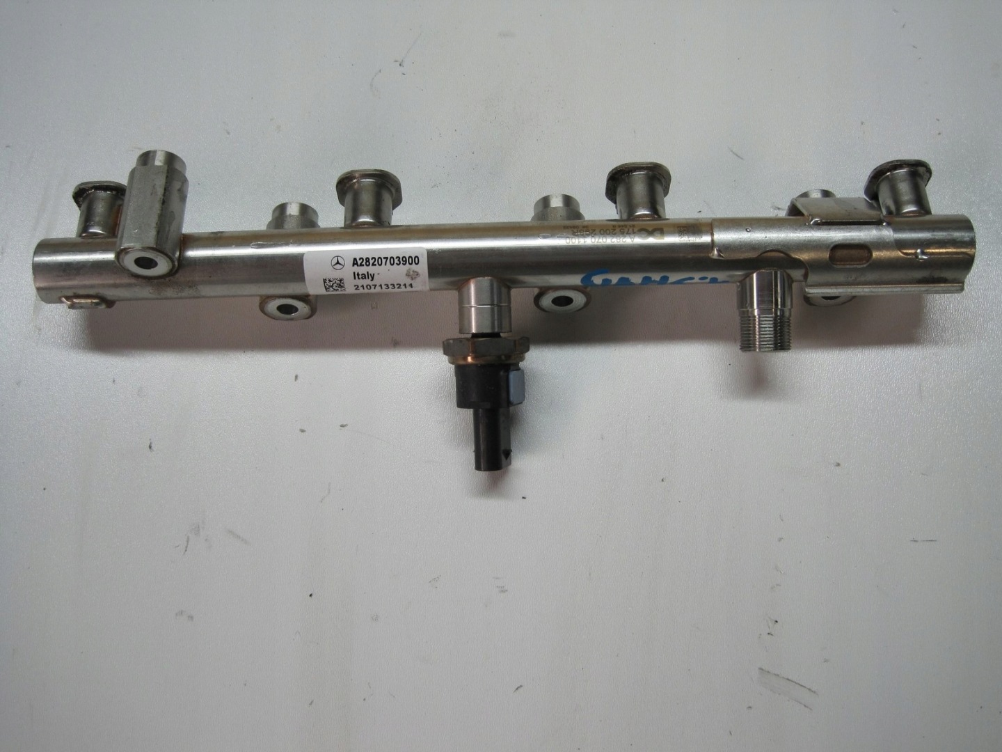 injection ramp MERCEDES GLA 247 1,3HYB 2820703900