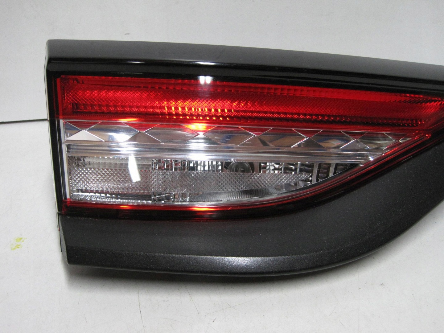 light rear to the bonnet left CITROEN DS3 CROSSBACK 9836711380