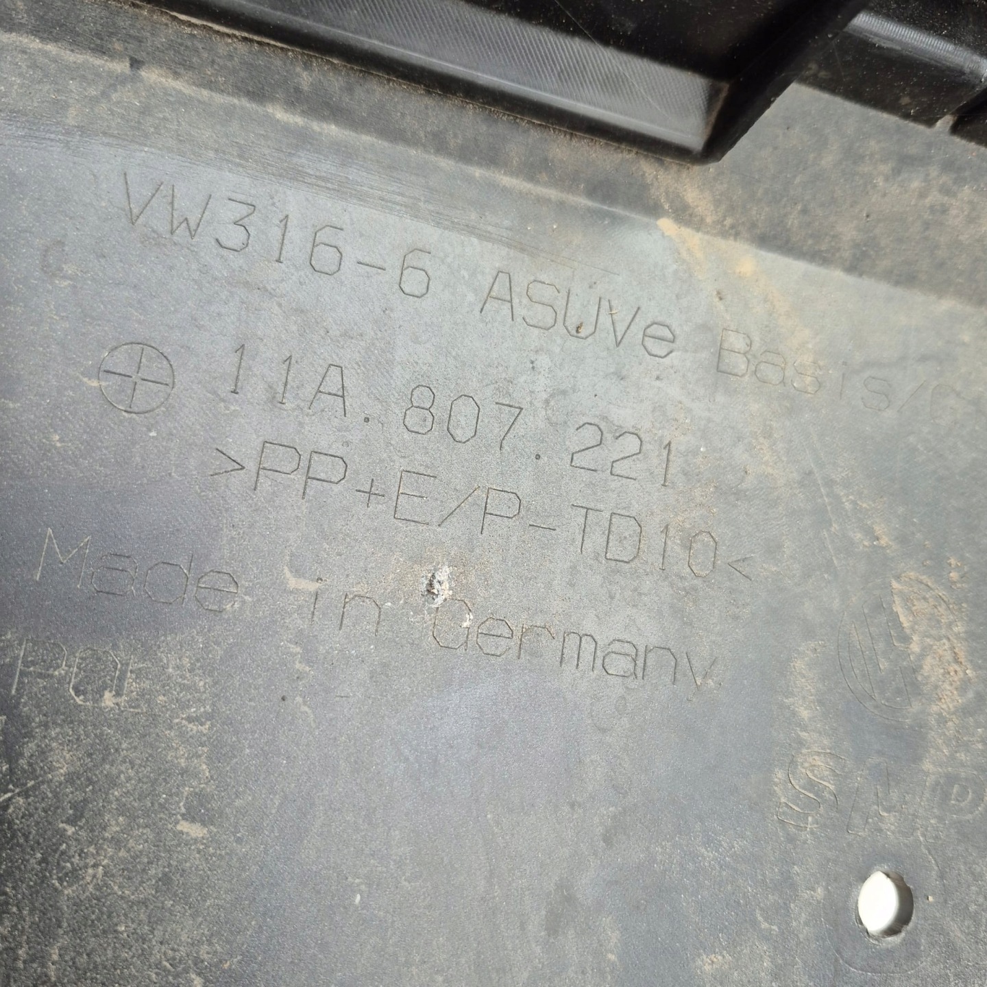 VW ID 4 ID.4 20-> Stoßstange vorne vorne PDC