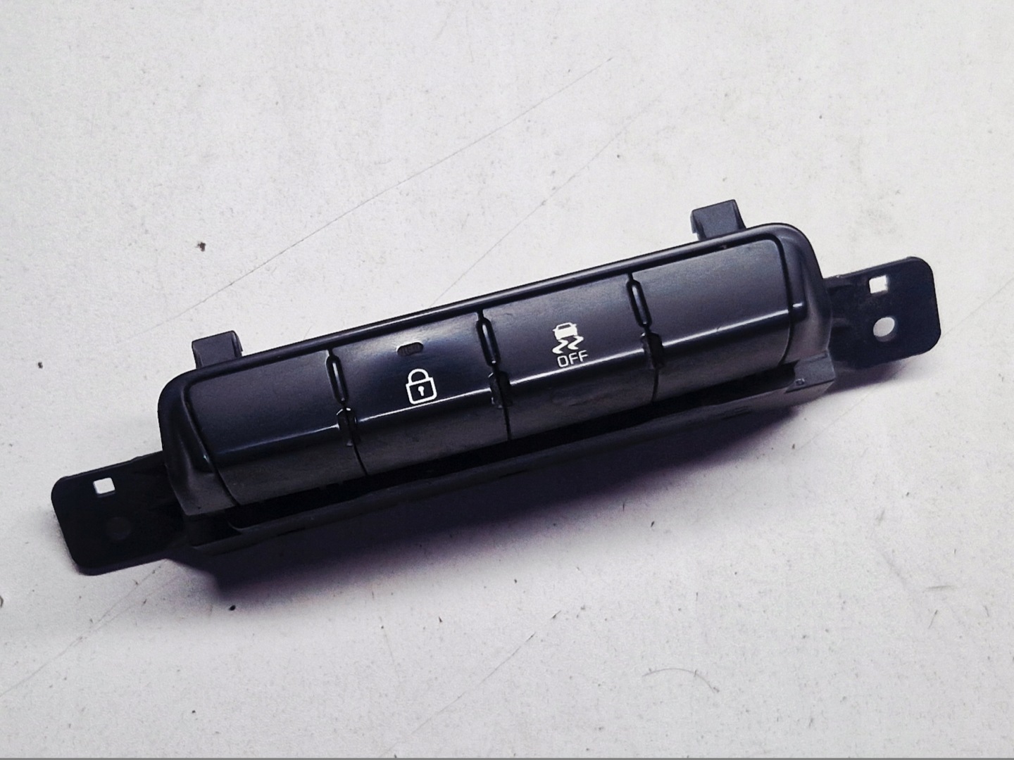 PANEL switch button ESP BLOKADY KIA CEED II 93700-A2020