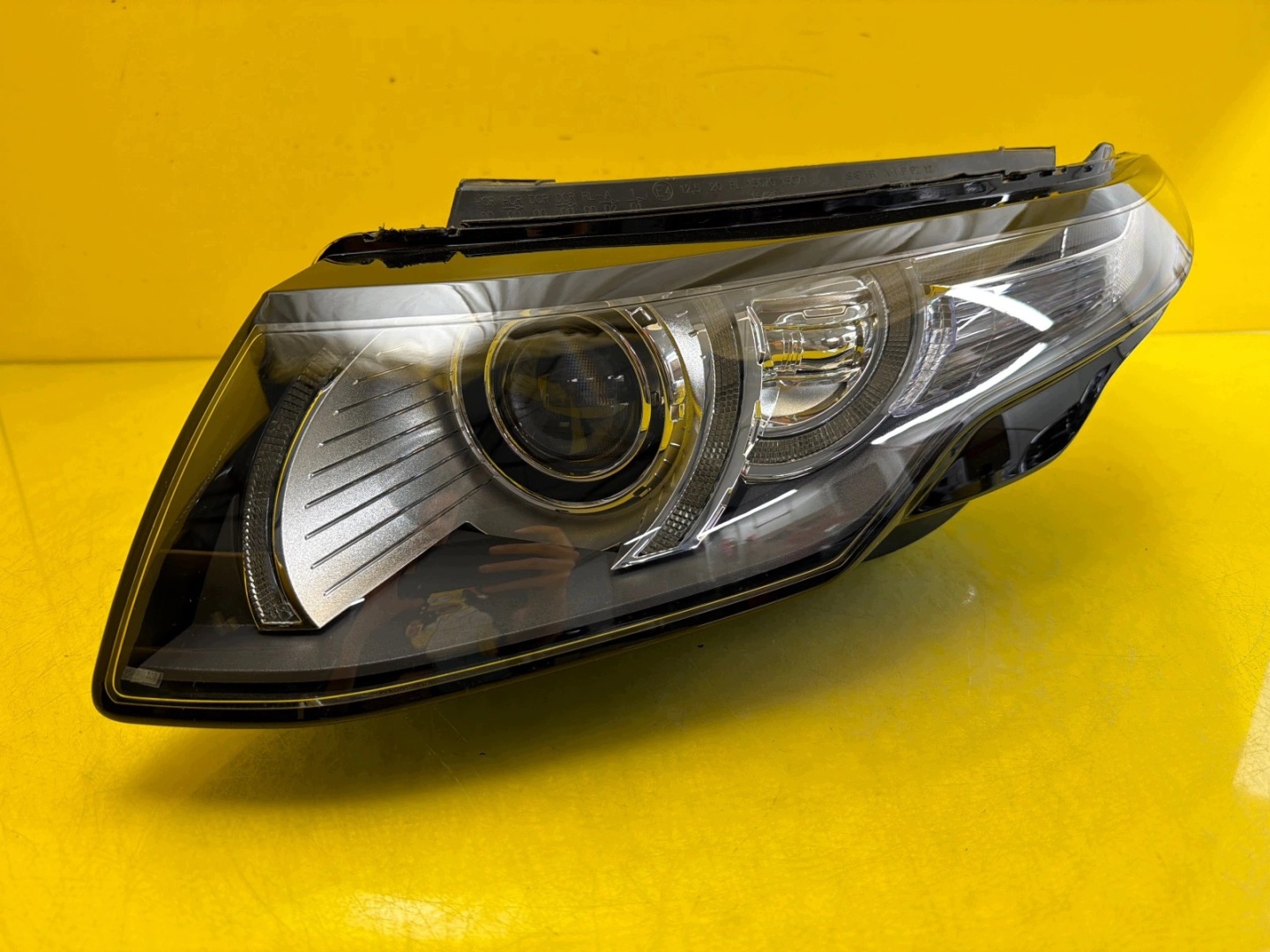 light left front Range Rover Evoque L550 Xenon BJ32-13W030-EE