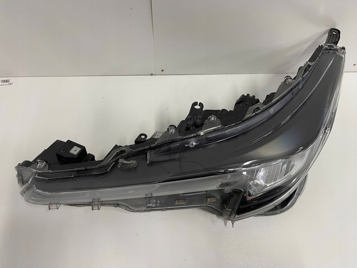 REFLEKTOR light FULL LED left Toyota Corolla E21 HB KOMBI 19