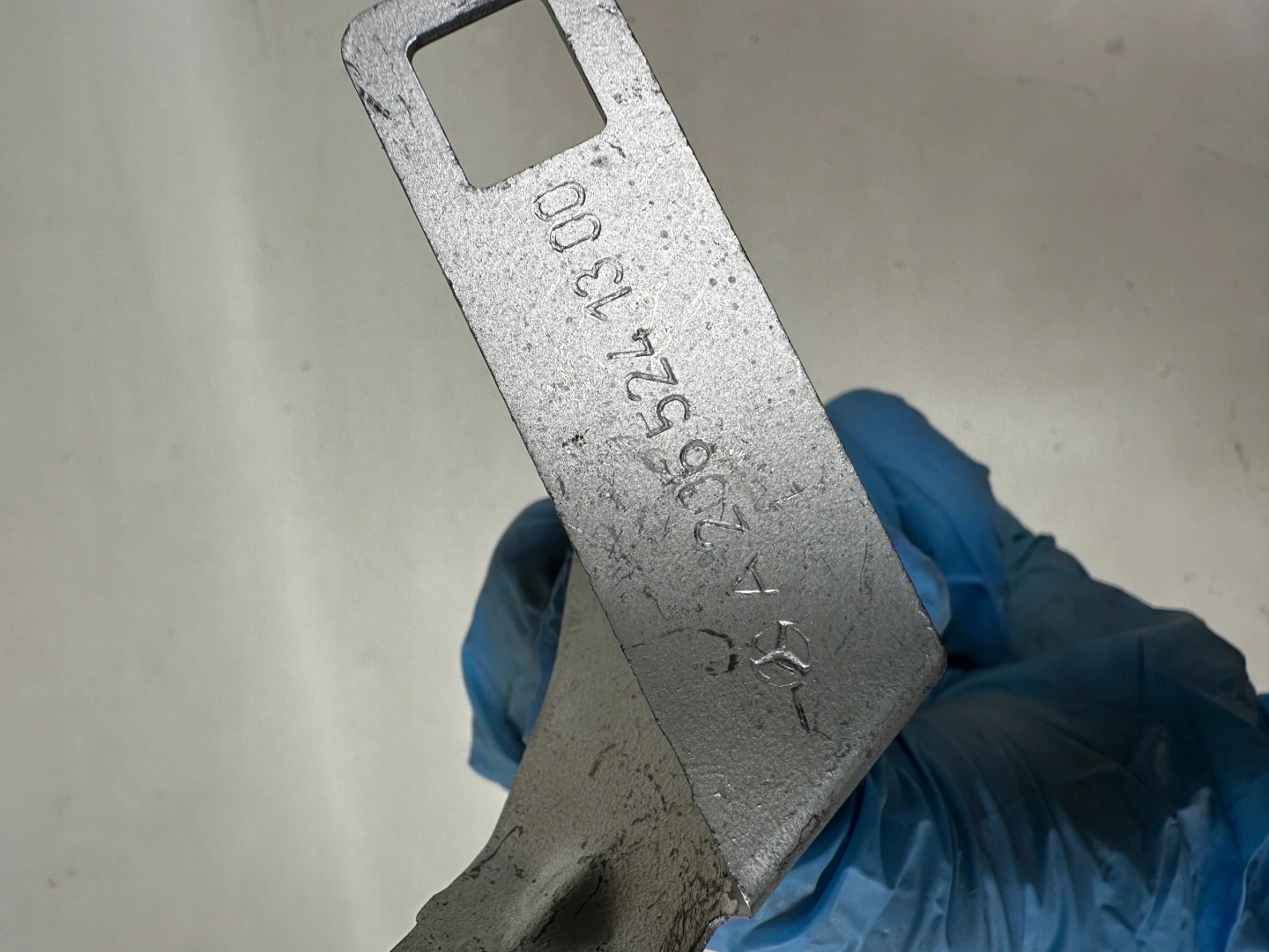 Mercedes W206 Console Armature A2065241300