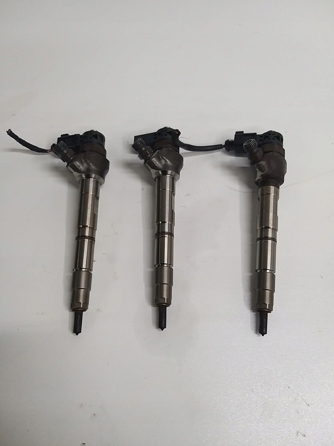 VW GOLF VII PASSAT B8 OCTAVIA III 2.0 TDI nozzle injector 04L130277AC