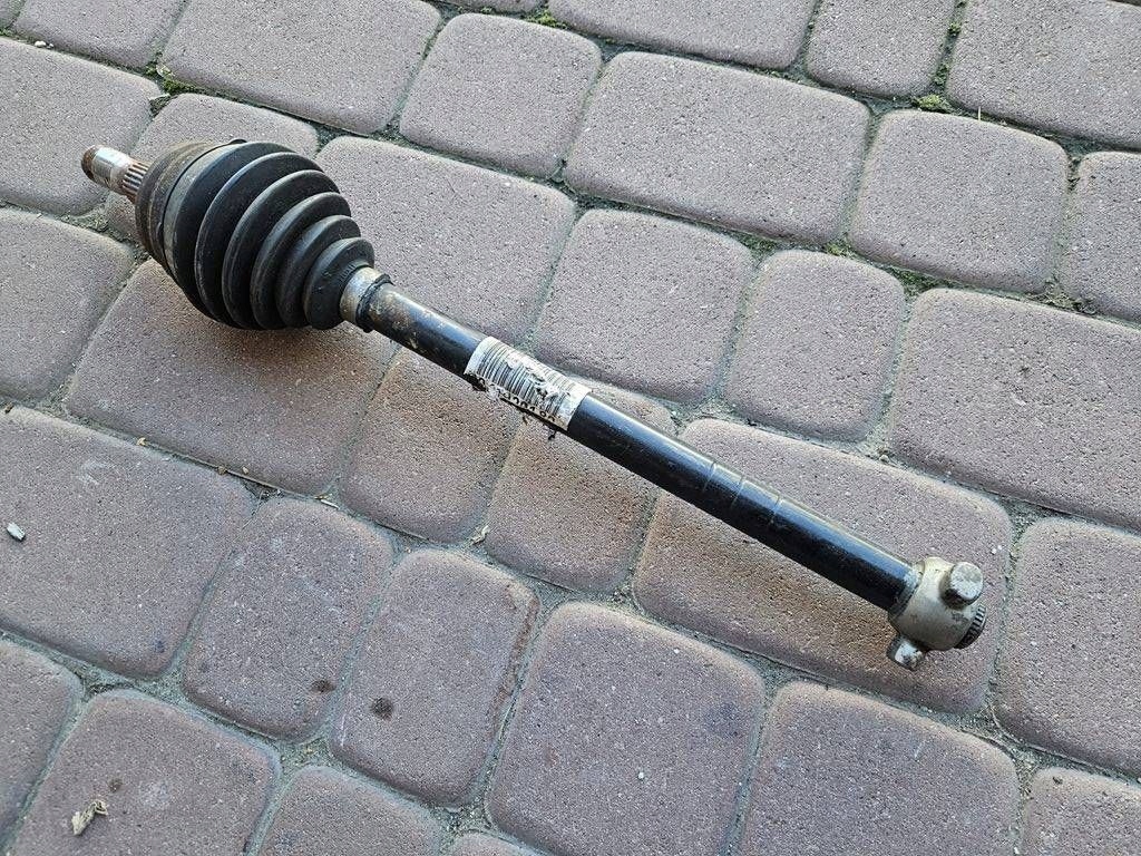 joint semi-axis front left 1.2 1.5 AUTOMAT - Opel Mokka B 9841939180