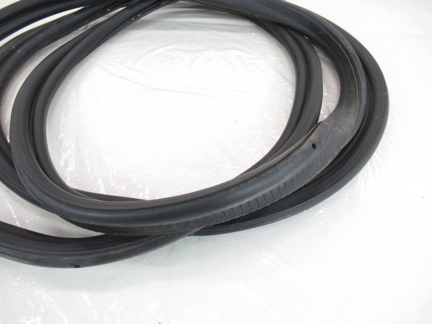 gasket pokrywy boot BMW e60 sedan