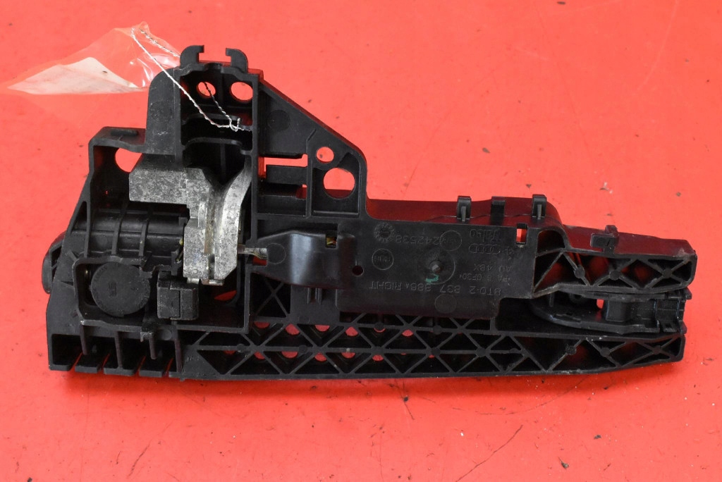 handle right front front LZ9Y 8T0837886 AUDI Q5 8R 08-12