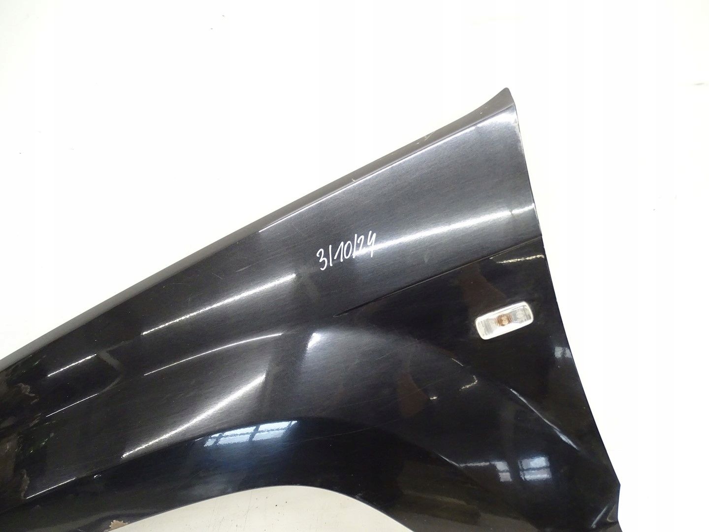 fender left front front JEEP GRAND CHEROKEE WK black