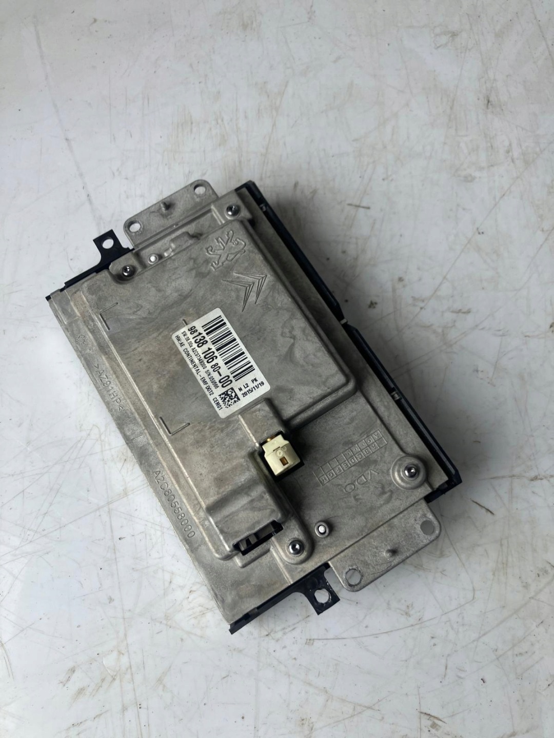 EKRAN display navigation devices C4 II B7 LIFT 9813810680