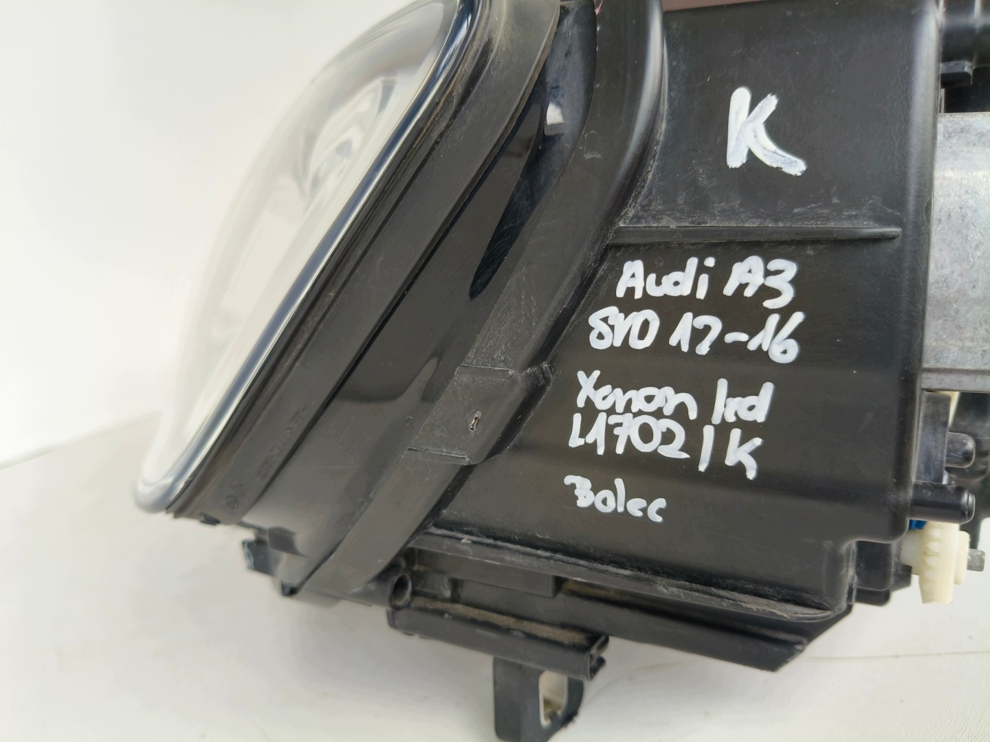 light left REFLEKTOR AUDI A3 8V 8V0 12-16 XENON LED