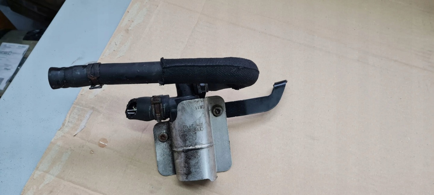 A7 4G Électrovanne Vanne d’eau 4H0121671D A6 C7 4G