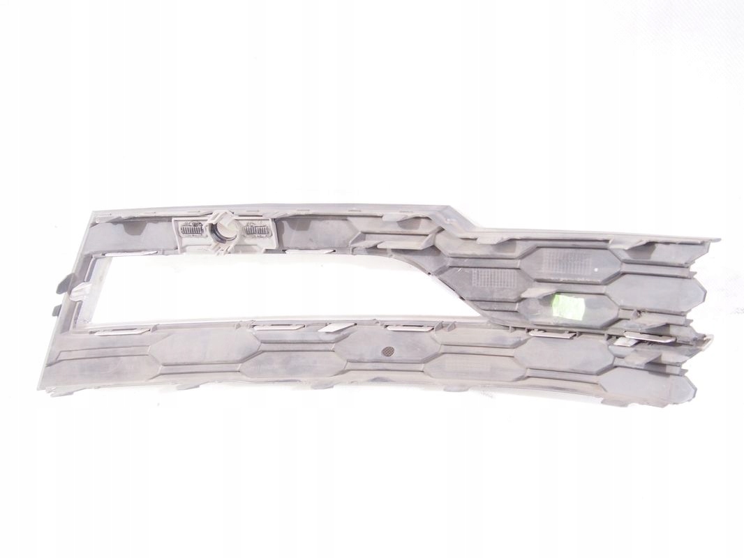 Skoda Octavia 4 IV grille left grid bumper 20r
