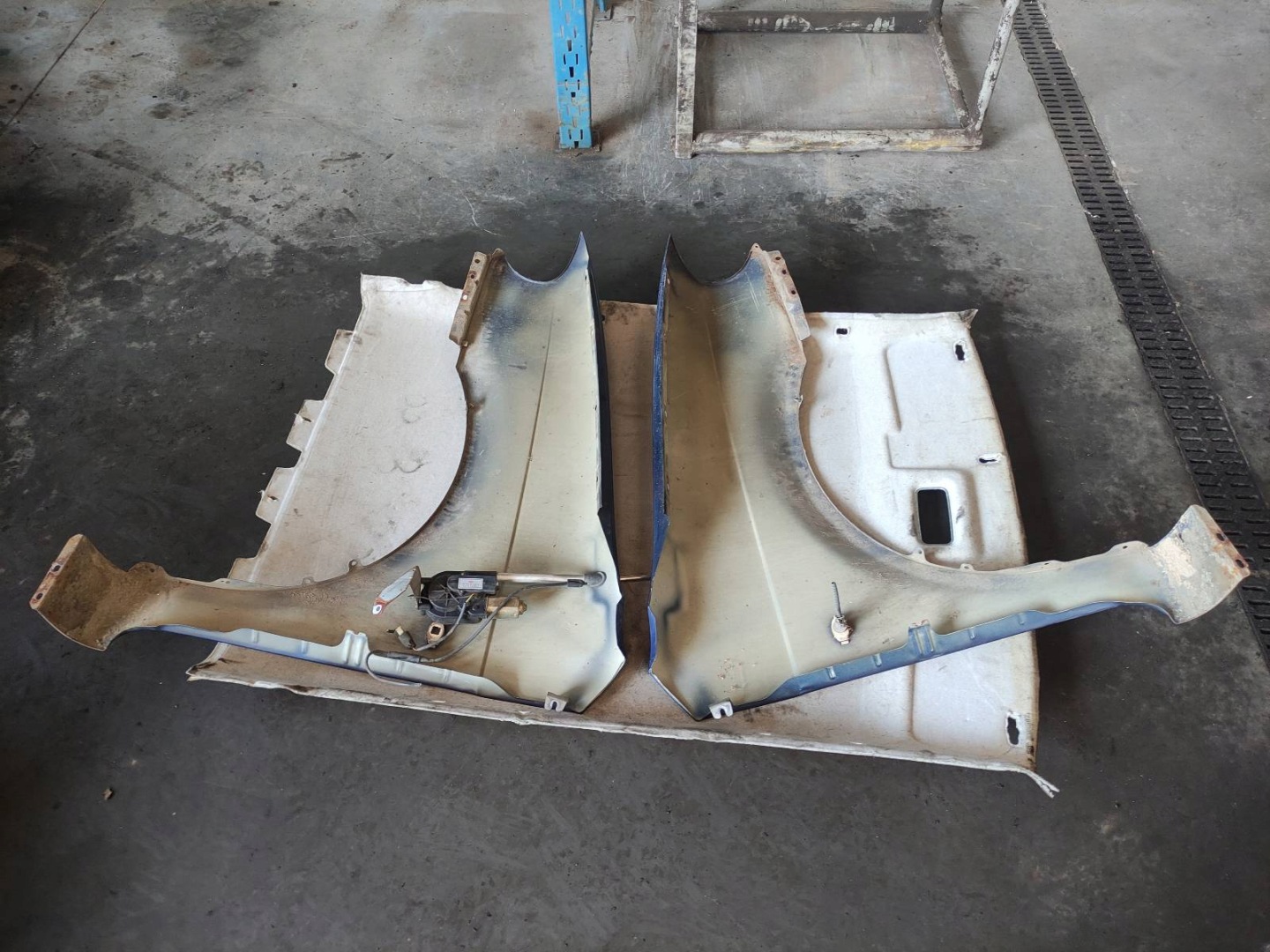 complete front bonnet bumper lights KIA CARNIVAL and LIFT P1