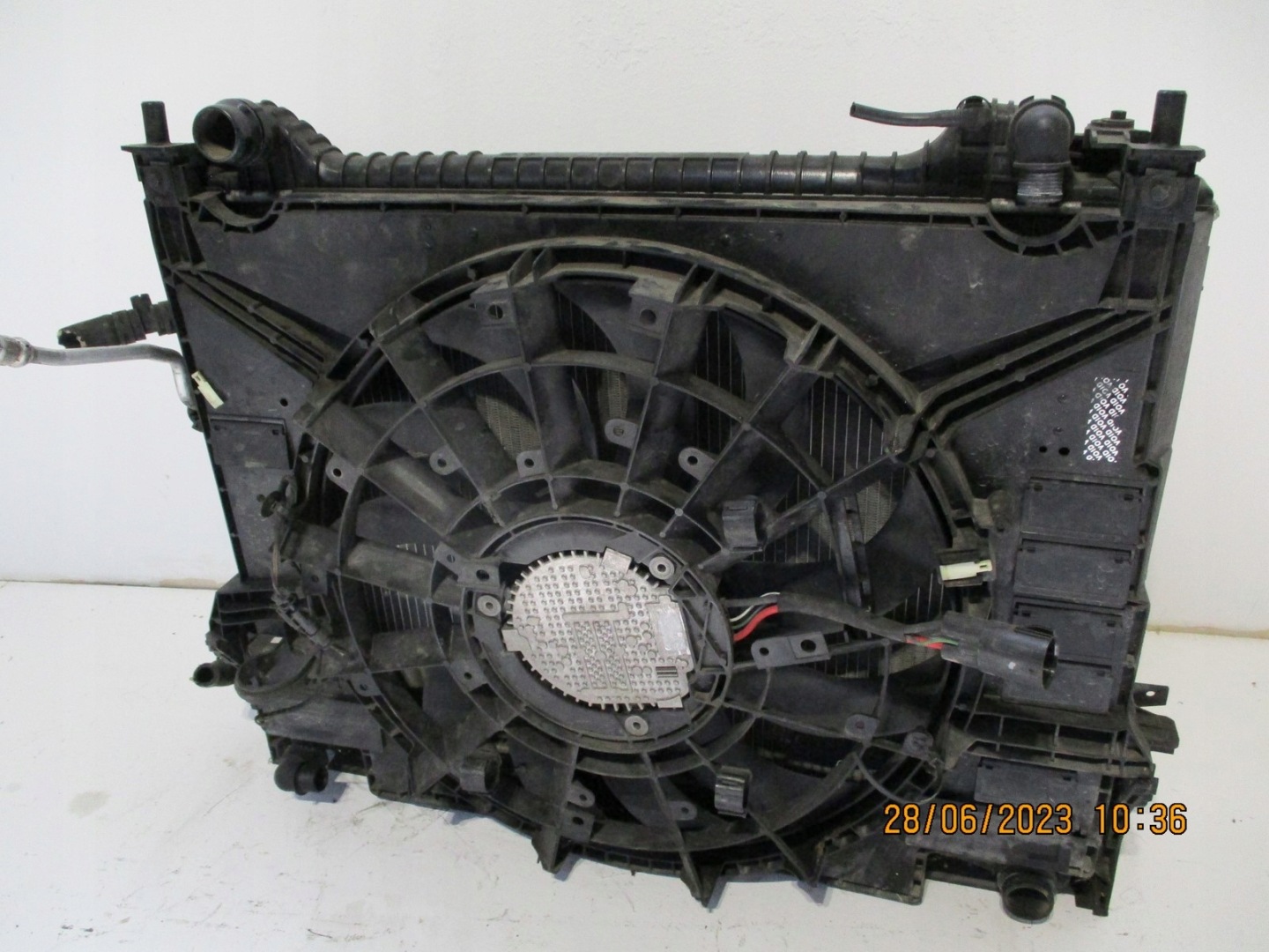 Schlossträger Kühler RANGE ROVER VELAR 2.0D