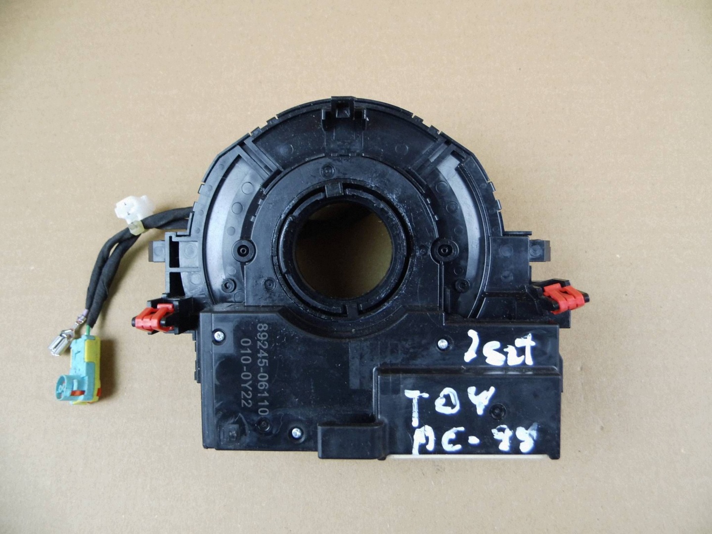 Toyota Highlander 2021+ ring below steering wheel, sensor kata steering 75N482