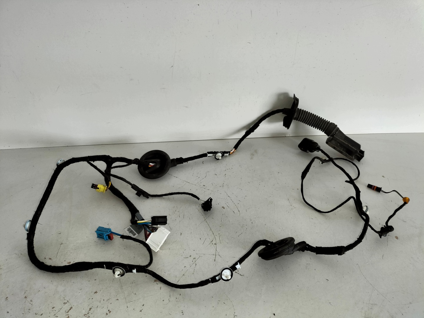 bundle wiring door front left AUDI Q5 II 16
